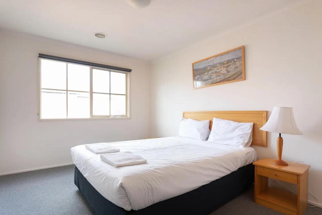 Lamplighter Motel y apartamentos Oakleigh Exterior foto